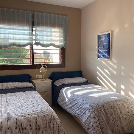 Modern 5-Bedroom Villa With Pool Montequinto 외부 사진