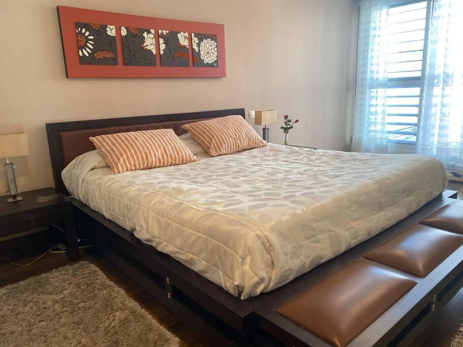 Modern 5-Bedroom Villa With Pool Montequinto 외부 사진