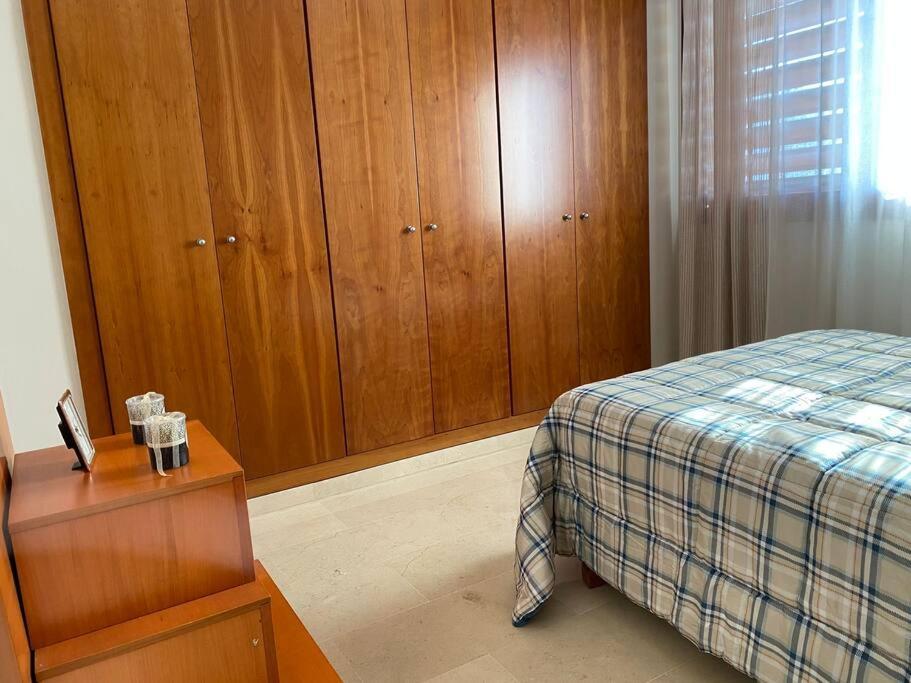 Modern 5-Bedroom Villa With Pool Montequinto 외부 사진